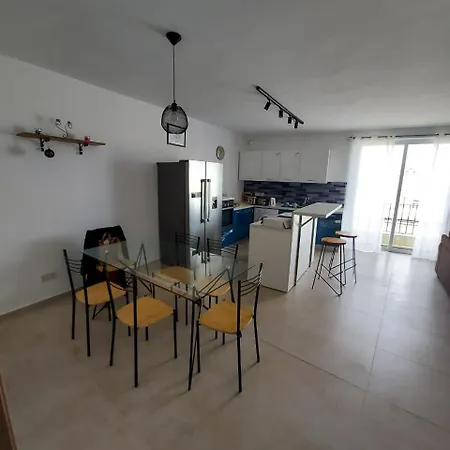 Anshu House Πανσιόν *